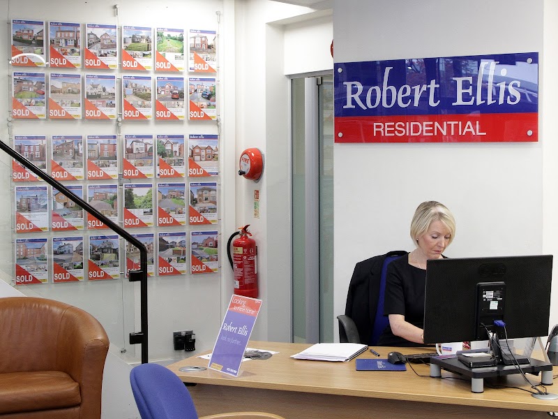 Robert Ellis Estate Agents - Long Eaton