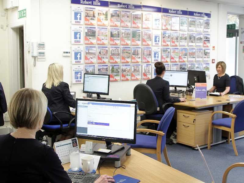 Robert Ellis Estate Agents - Long Eaton