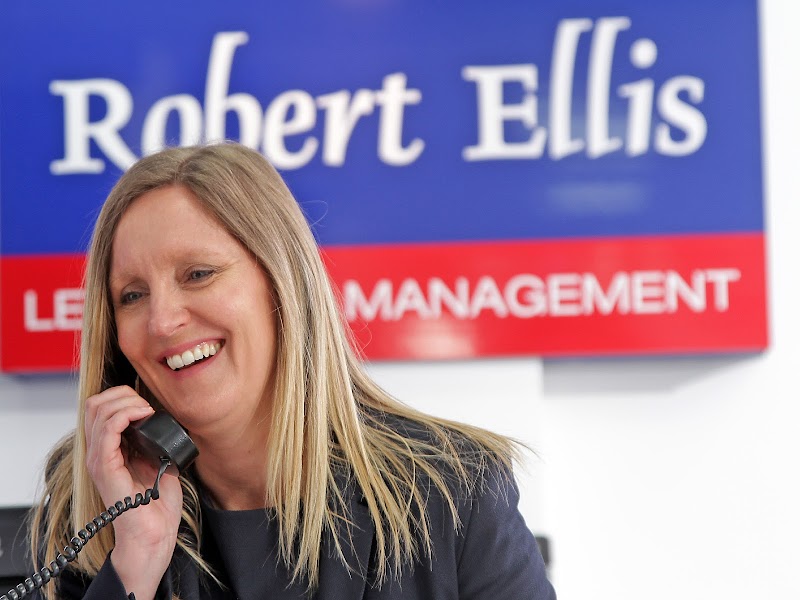 Robert Ellis Letting Agents - Beeston