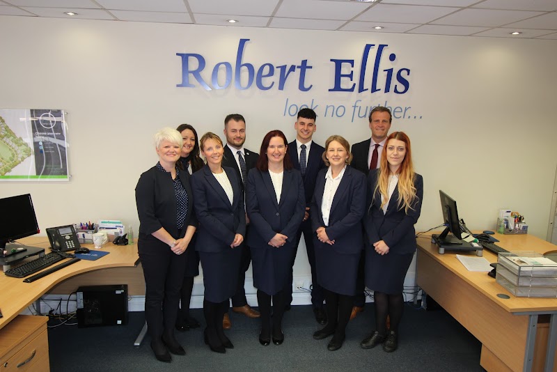 Robert Ellis Letting Agents - Beeston