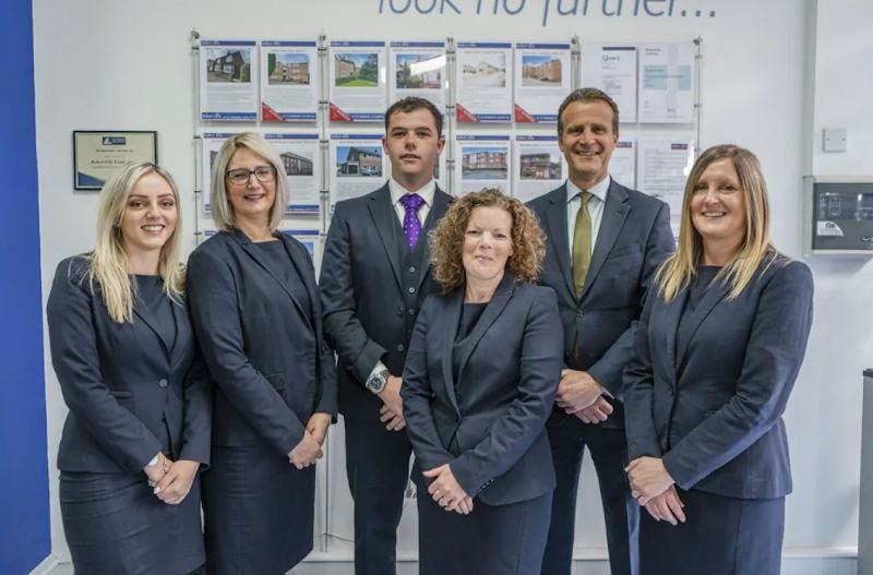 Robert Ellis Letting Agents Long Eaton